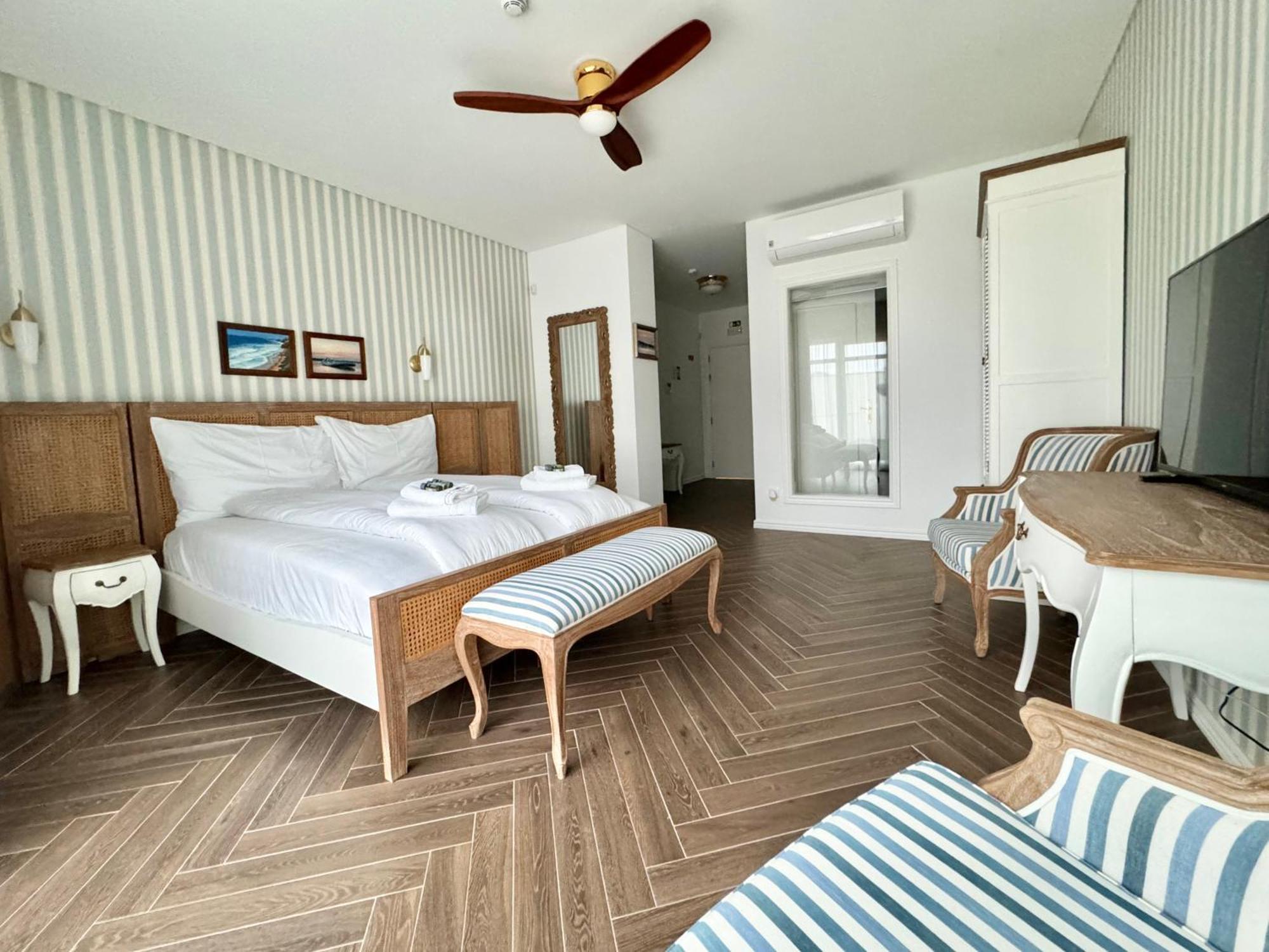 Ocean View Apartments Lourinhã Rum bild