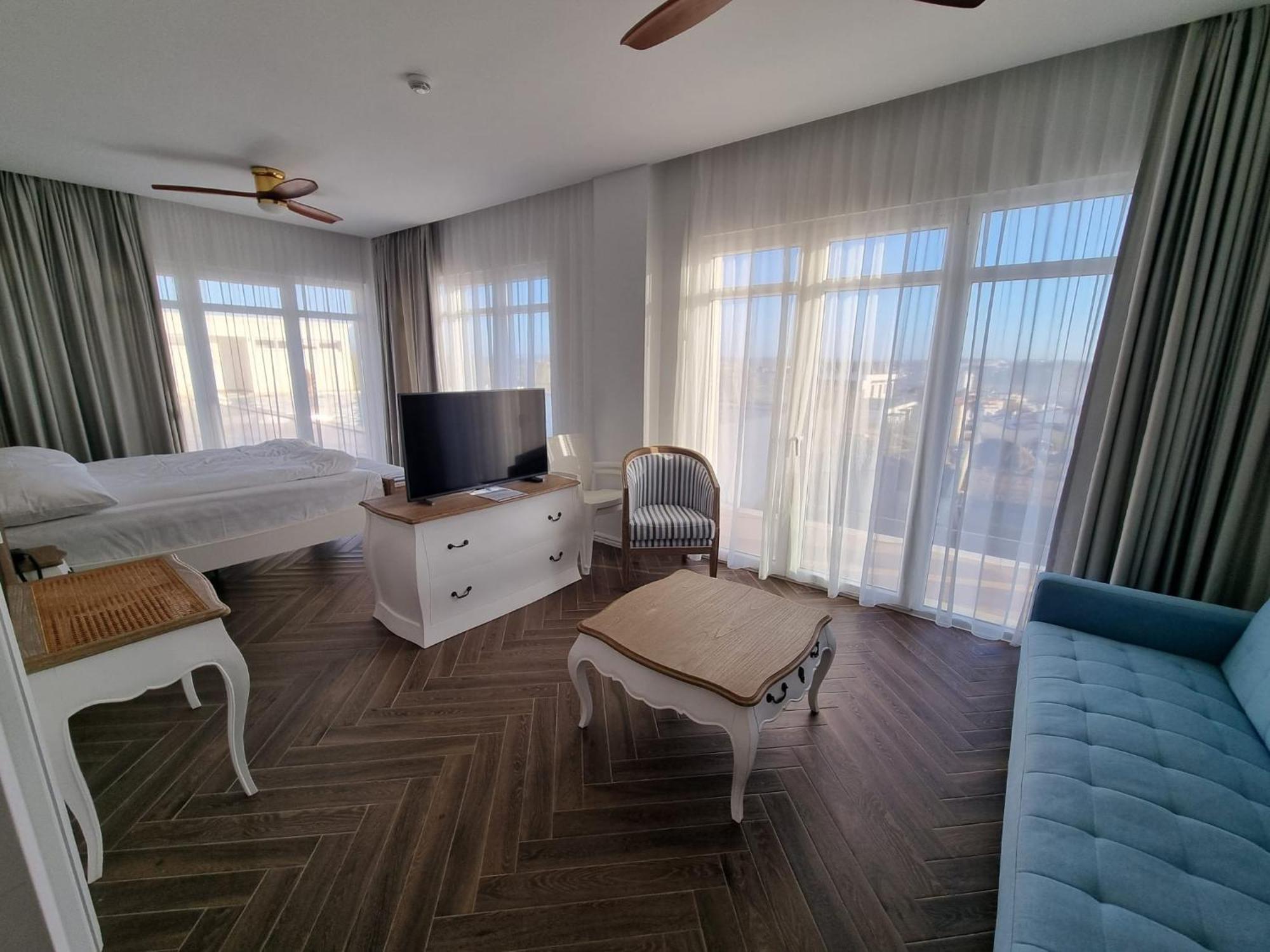 Ocean View Apartments Lourinhã Exteriör bild